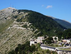 Llogara National Park trail to top